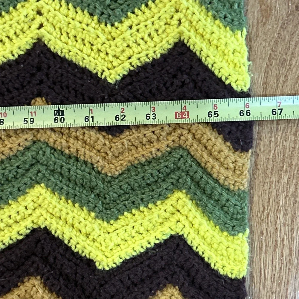 Vintage MCM Afghan Handmade Granny Zig Zag Chevron Avocado Green Brown 93